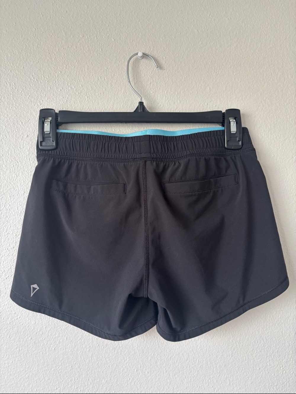 Ivivva lululemon girls running shorts black athletic bottoms size 12 lined